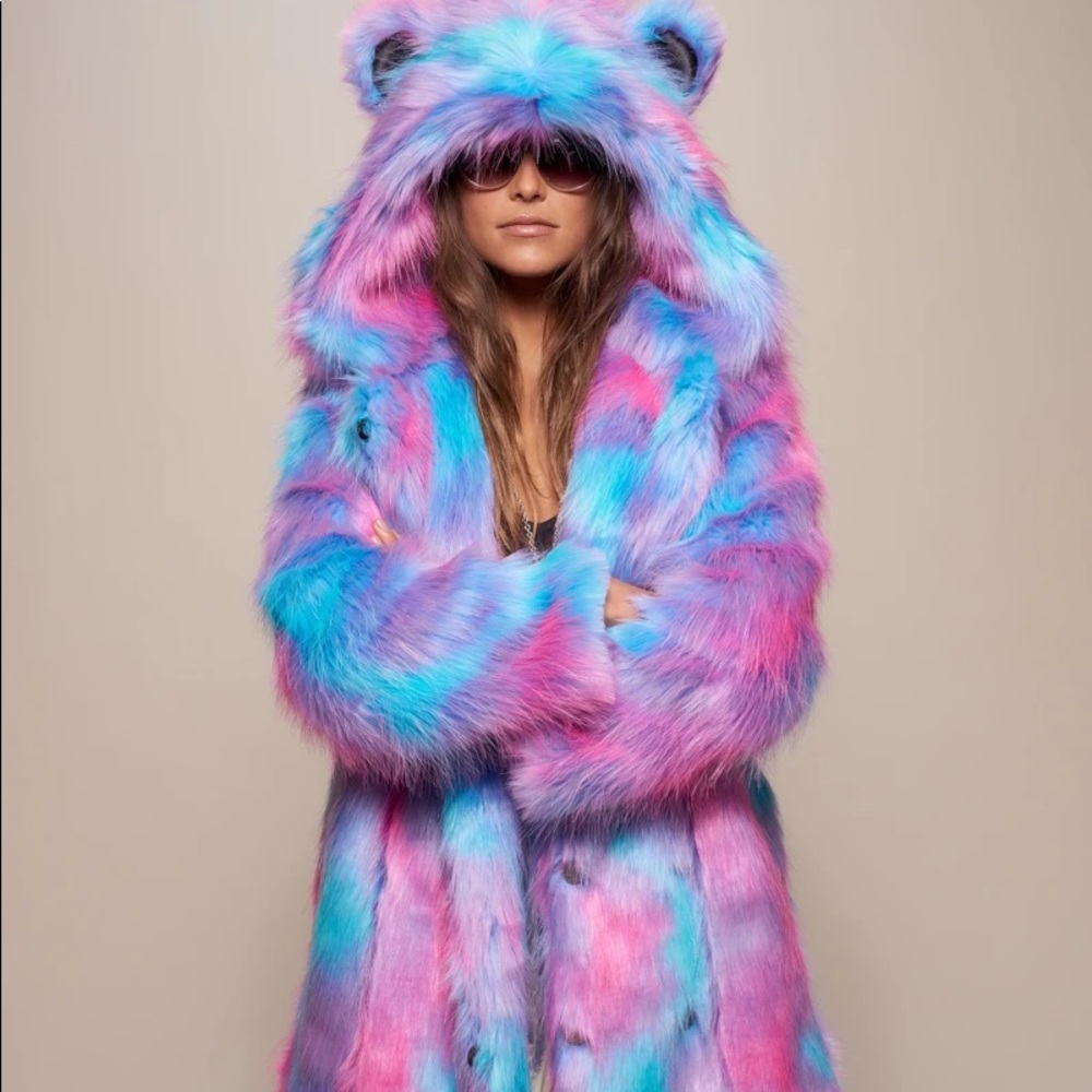 CLASSIC COTTON CANDY BEAR FAUX FUR COAT - Picture 3 of 9